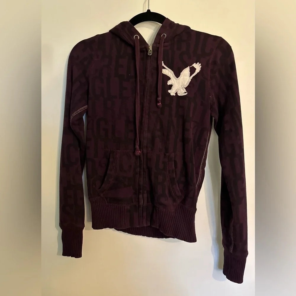 Vintage Y2K American Womens Eagle Plum Word Graphics Full Zip Hoodie Size XS